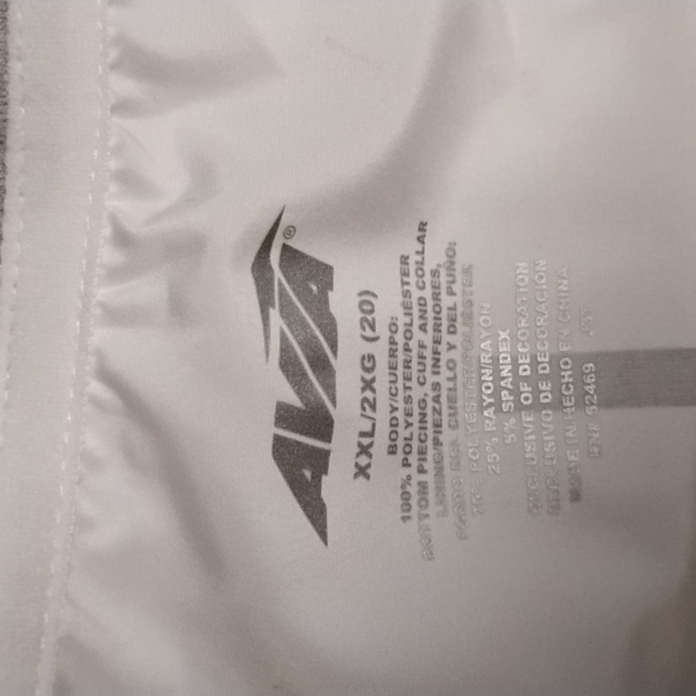 NWT - Avia Women's White and Gray Zip-Up Jacket - Picture 9 of 13